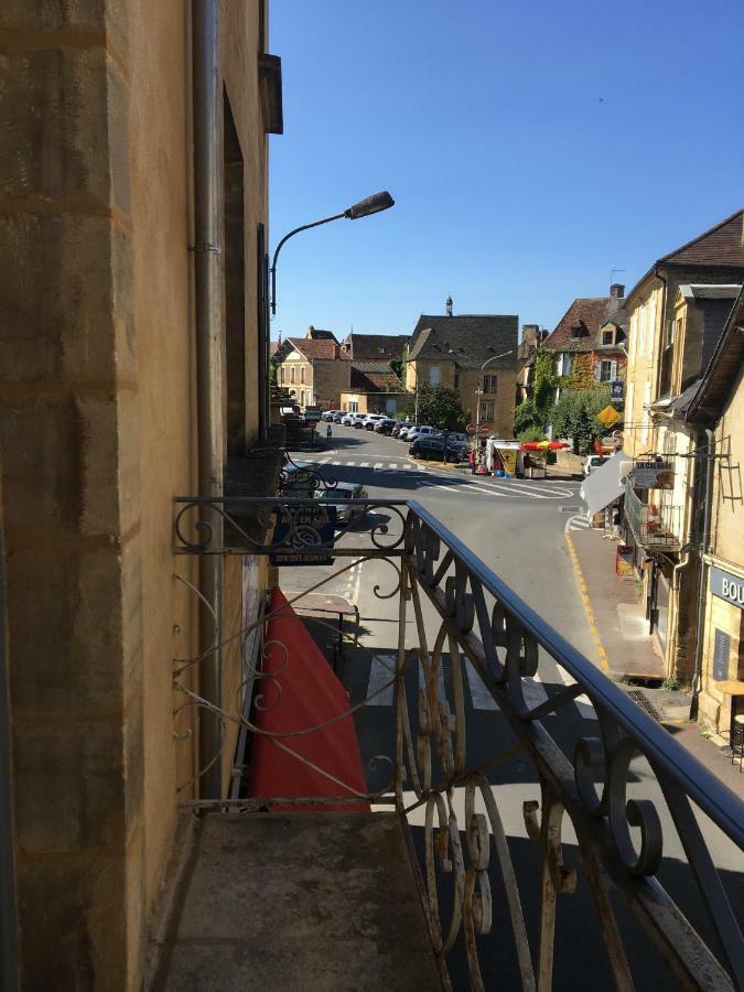 Les Lumieres De Sarlat Apartment Bagian luar foto